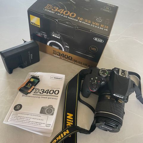 Nikon D3400