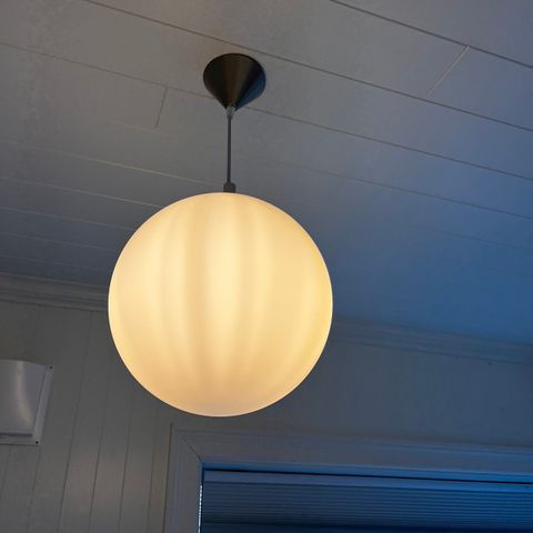 Vintage taklampe omkrets 94 cm