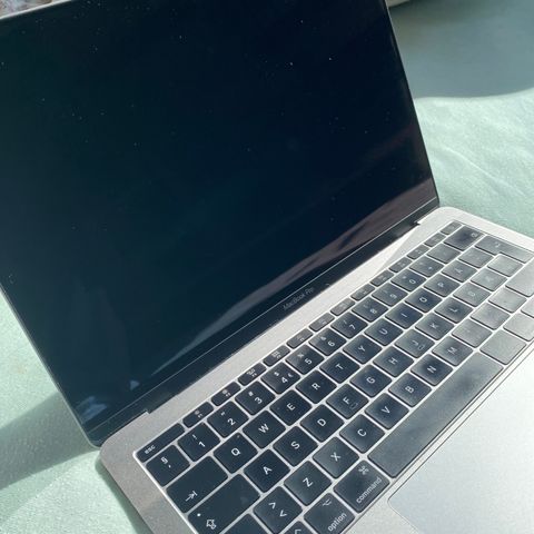 Mac Book