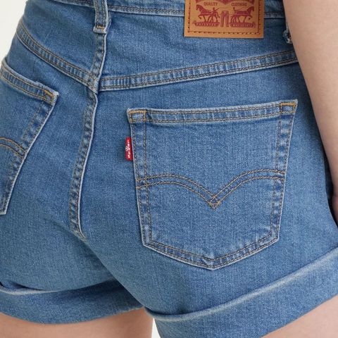 Levis Mom shorts str 26