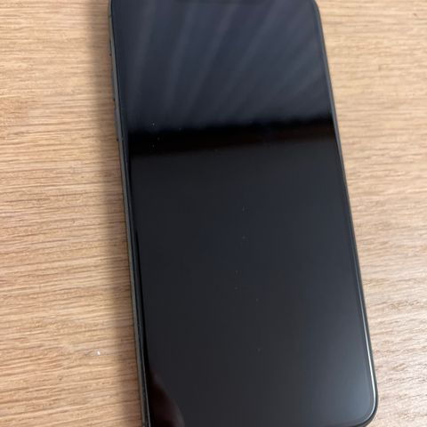 Iphone 11 pro max 256gb - Helt strøken