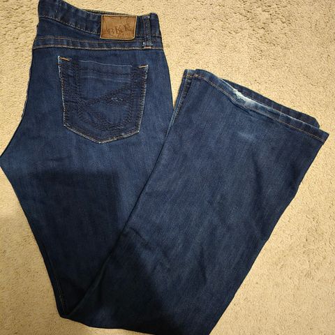 BKE Jeans - Lowrise - Flair - US Thrifted