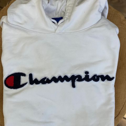 Pent brukt Champion hettegenser/hoodie str S