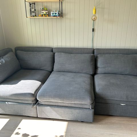 Vallentuna IKEA dobbel sovesofa med oppbevaringsdel