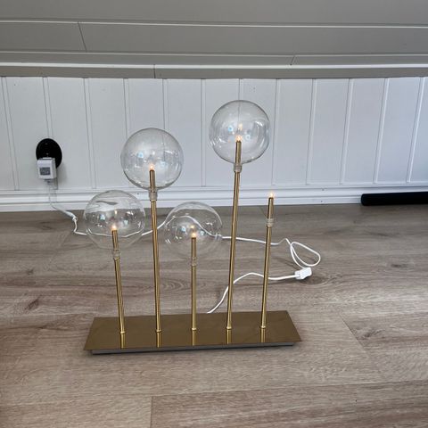 Skene lampe med 4 kupler