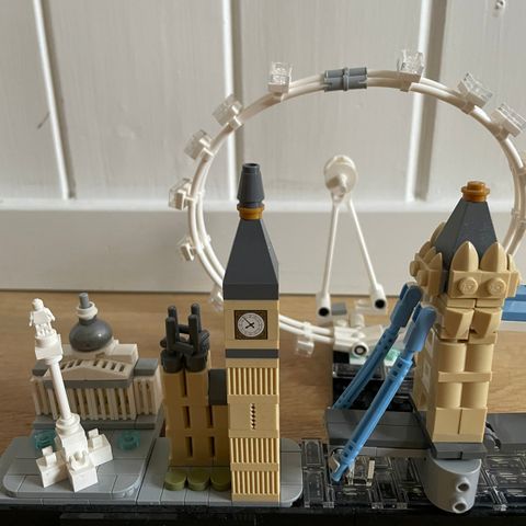 Lego architect