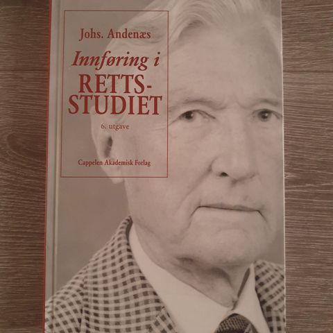 Innføring i rettsstudiet - Johs. Andenæs (6.utgave)