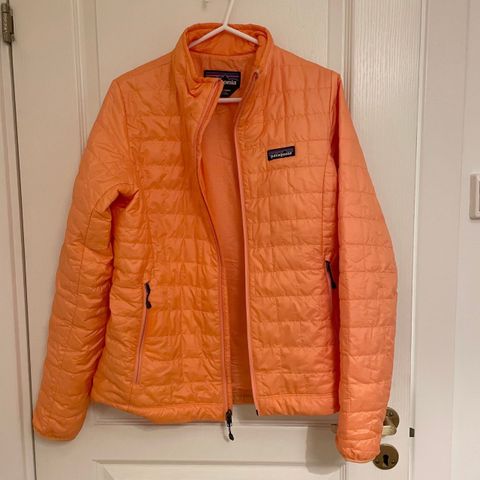 Patagonia Nano Puff i peach / fersken