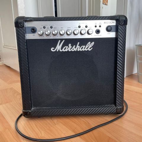 Marshall MG15CFX