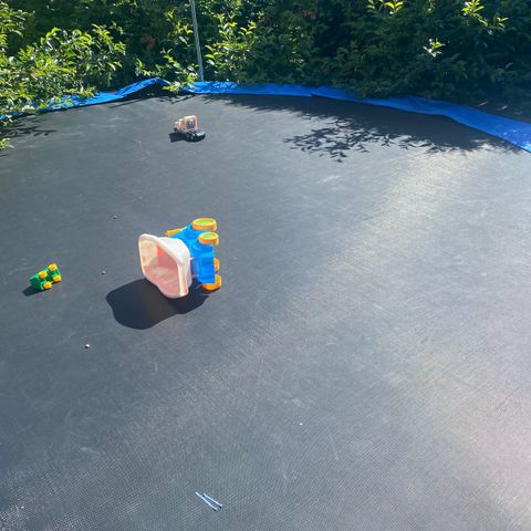 Trampoline