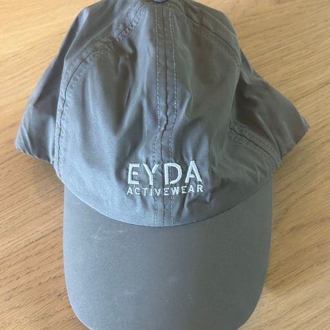 Reflective cap - EYDA