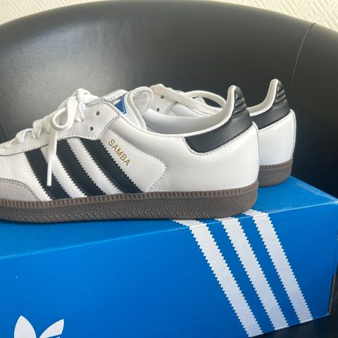 Adidas Samba OG str. 44 2/3 så å si ubrukt