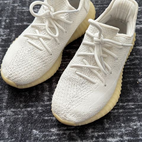 YEEZY BOOST 350 Cream/ triple white 38