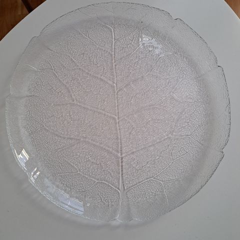 Kakefat/serveringsfat fra Arcoroc Aspen Leaf