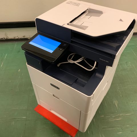 Xerox VersaLink C605 A4 farge printer/kopimaskin - bordmodell