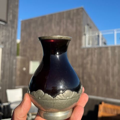 Vase Jugend , Tinn og glass