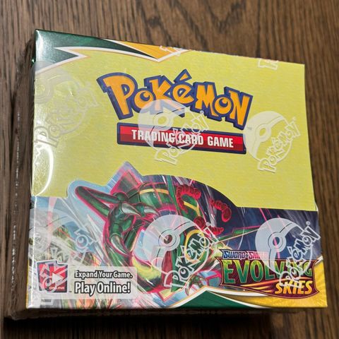 Pokemon Evolving skies booster box