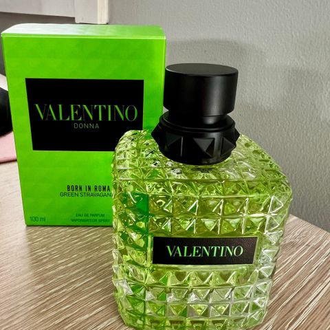 Helt ny Valentino Donna Eau de parfum 100 ml