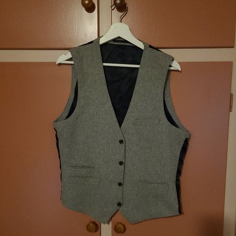 These Glory Days vest str M