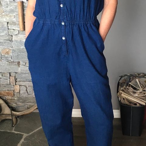 Deilig jumpsuit fra Lindex