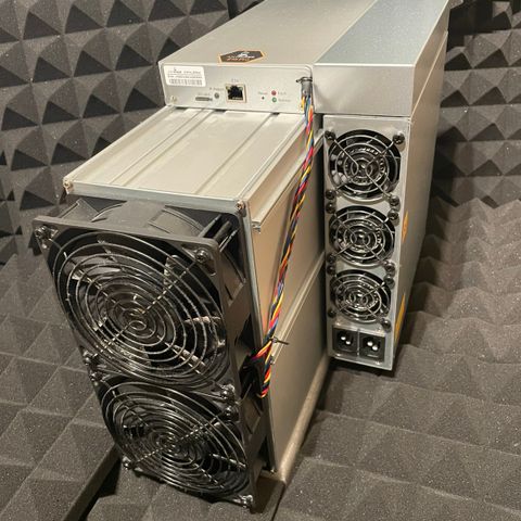 Antminer Z15 pro 820: less consuption - MORE hash