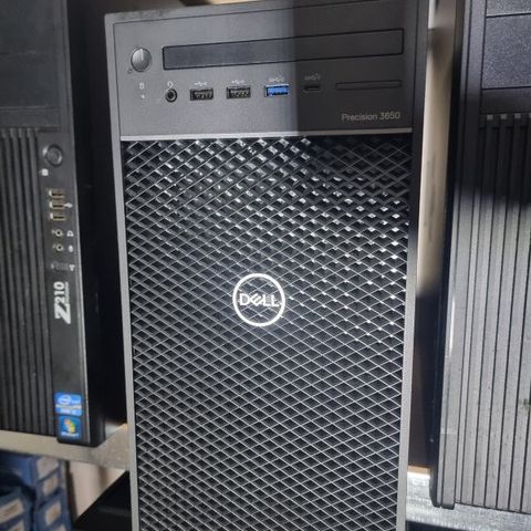 Dell Precision 3650. i3-16GB 1x256GB/1x4TB Win11 Pro