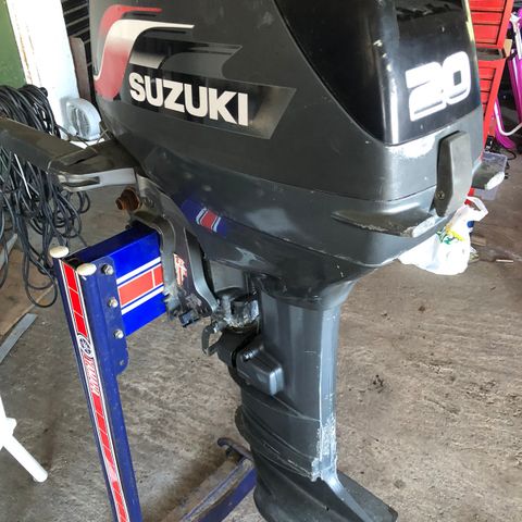 1997 Suzuki 20
