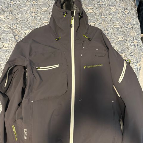 Peak Performance Gore-Tex skalljakke