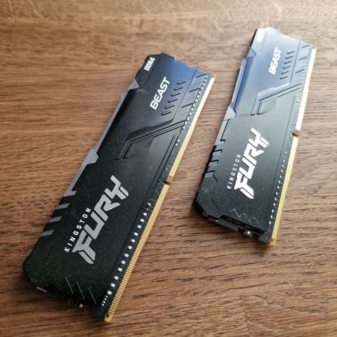 Kingston Fury Beast RGB DDR4 3200MHz 16GB