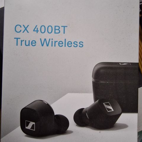 Sennheiser 400BT True Wireless. 