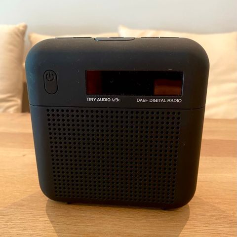 Liten DAB-radio selges