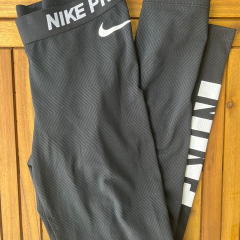 Nike Pro tights