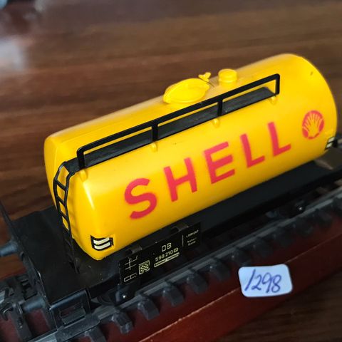 Marklin 4502.4 Tankvogn SHELL H0