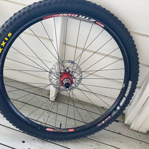 NoTubes ZTR Flow 29er for- og fremhjul med Hope Pro 2 hubs og nye dekk