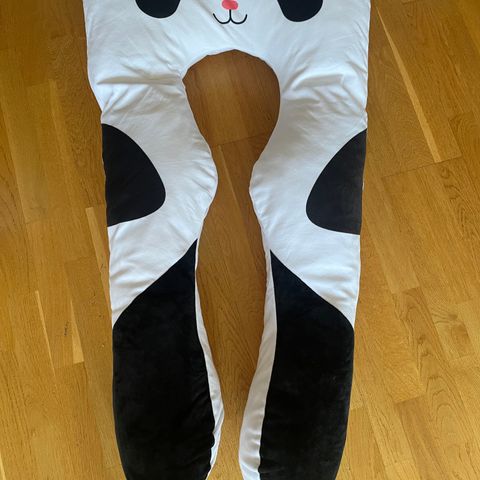 Panda liggepute
