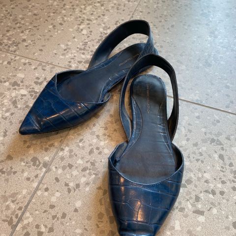 Flate sandaler fra Zara str. 38