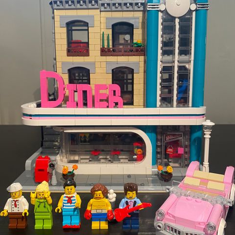 Lego Diner - 10260 - med eske og instruksjoner