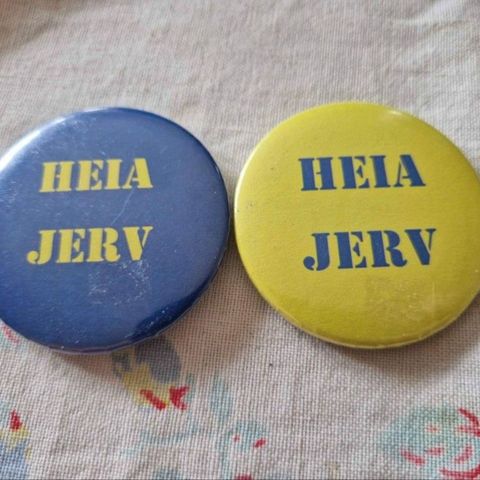 Heia Jerv Buttons