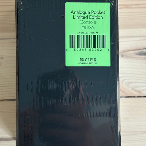 Analogue Pocket Limited Edition (Yellow)