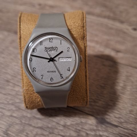 SWATCH WATCH SWISS MADE 1983 VINTAGE

TYPE 184