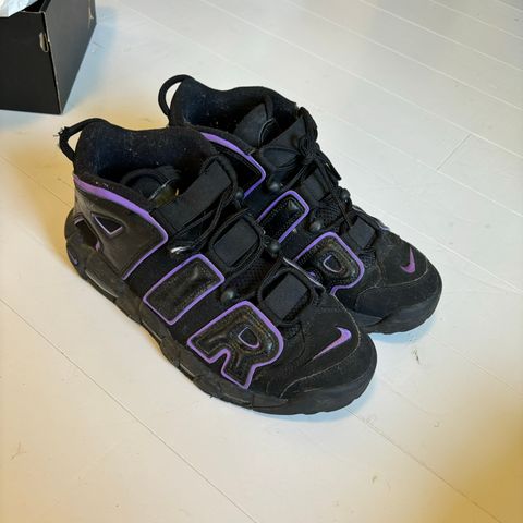 Nike uptempo