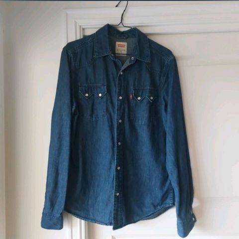 Levi's western shirt (m)