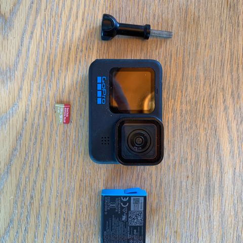 Selger pent brukt GoPro hero 10 black edition