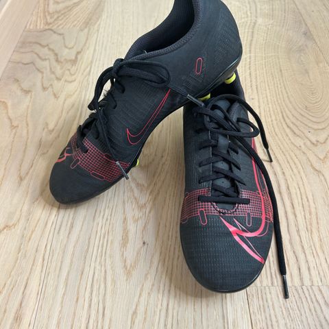 Fotballsko Mercurial str 37