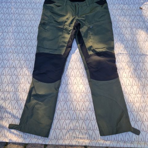 Lundhags "Lockne womens pant ". Bukse nr. 2 i min samling.