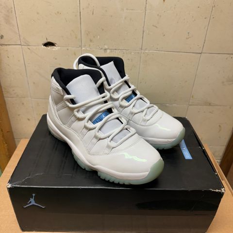 Jordan 11 Cool Blue