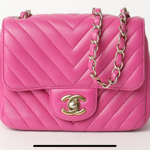 Chanel Classic mini flap chevron pink