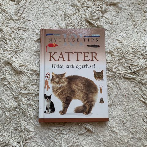 Liten Bok: Nyttige tips. Katter. Helse, stell, og trivsel.