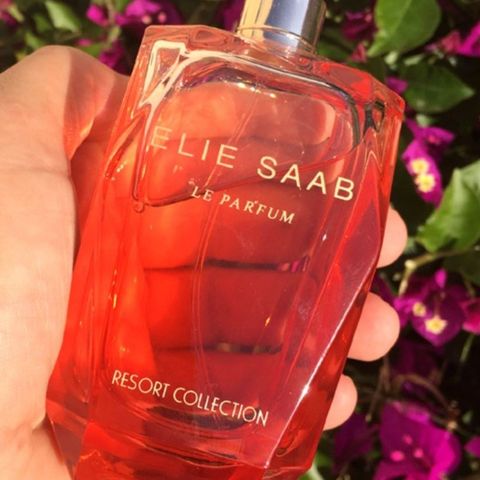 Elie Saab
Le Parfum Resort edp