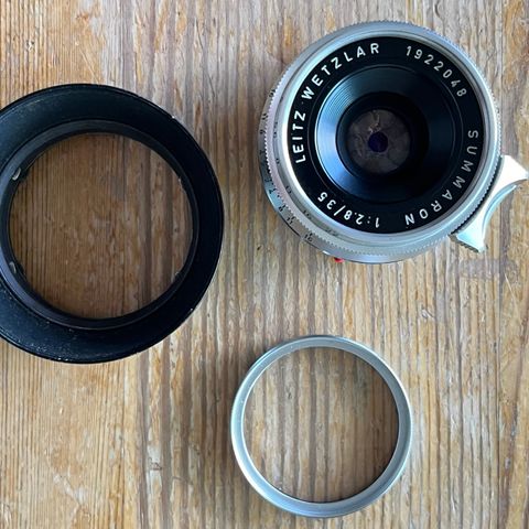 Leica Summaron 35mm f2.8